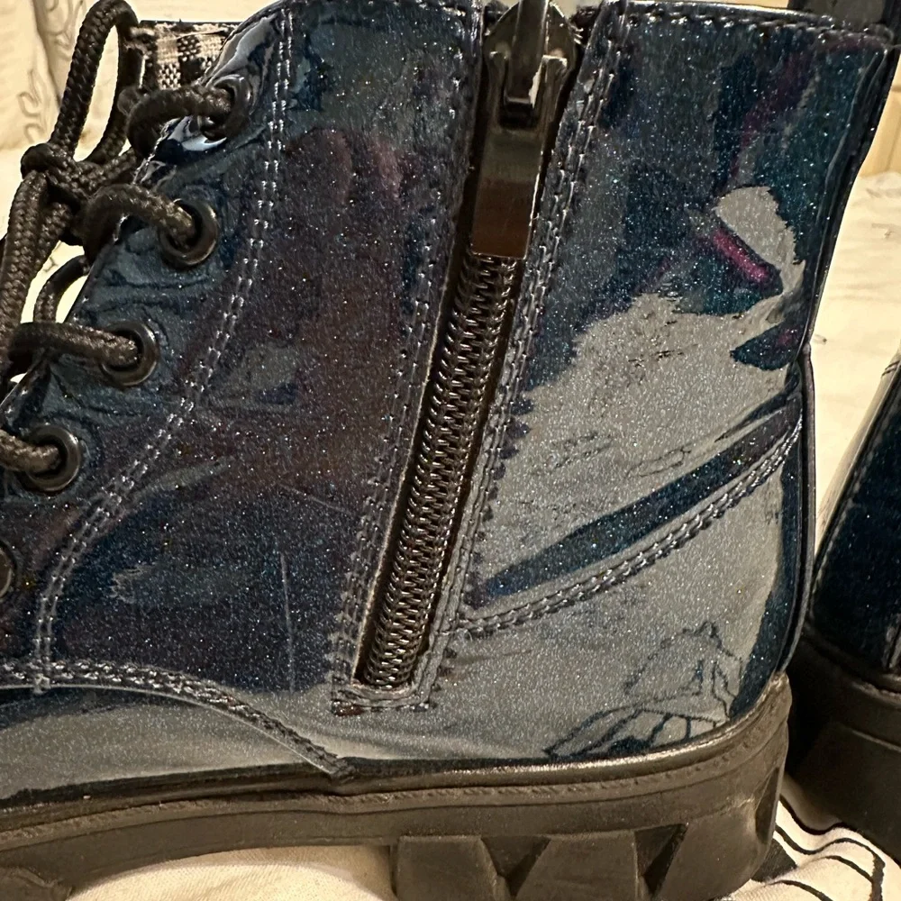Girls’ Glitter Patent Combat Boots — Navy/Black